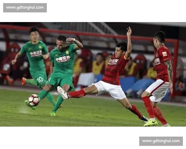 恒大对阵东方全场录像精彩瞬间回顾与战术解析赛季焦点之战复盘赏 恒大对阵东方全场录像精彩瞬间回顾与战术解析赛季焦点之战复盘赏